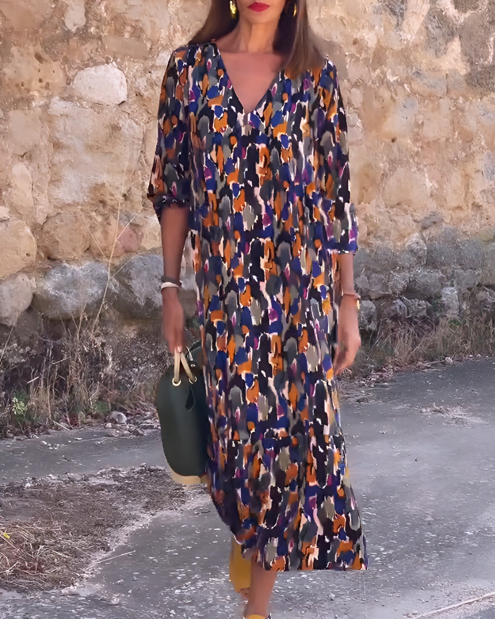 NATHALIE | RETRO PRINTED DRESS WITH V-NECK